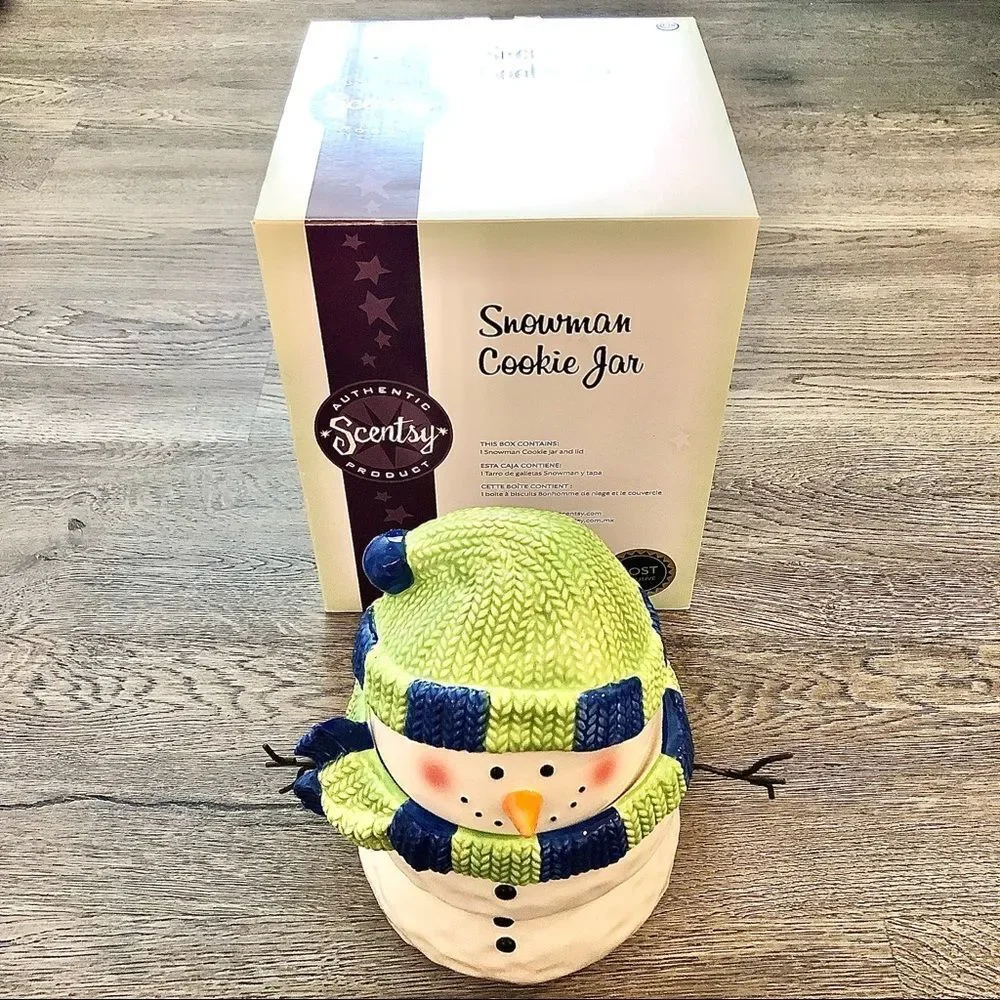 SCENTSY 𝅺Snowman Cookie Jar - Host Exclusive - Brand New In Box - Great Gift!
